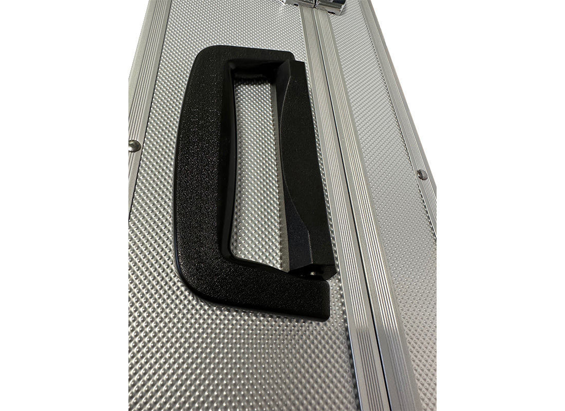 Univerzální hliníkový kufr ALU 46x33cm