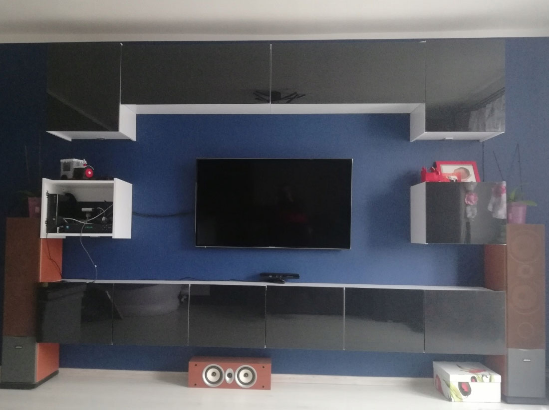 Obývací stěna IMPERIUM 3 ČERNÁ