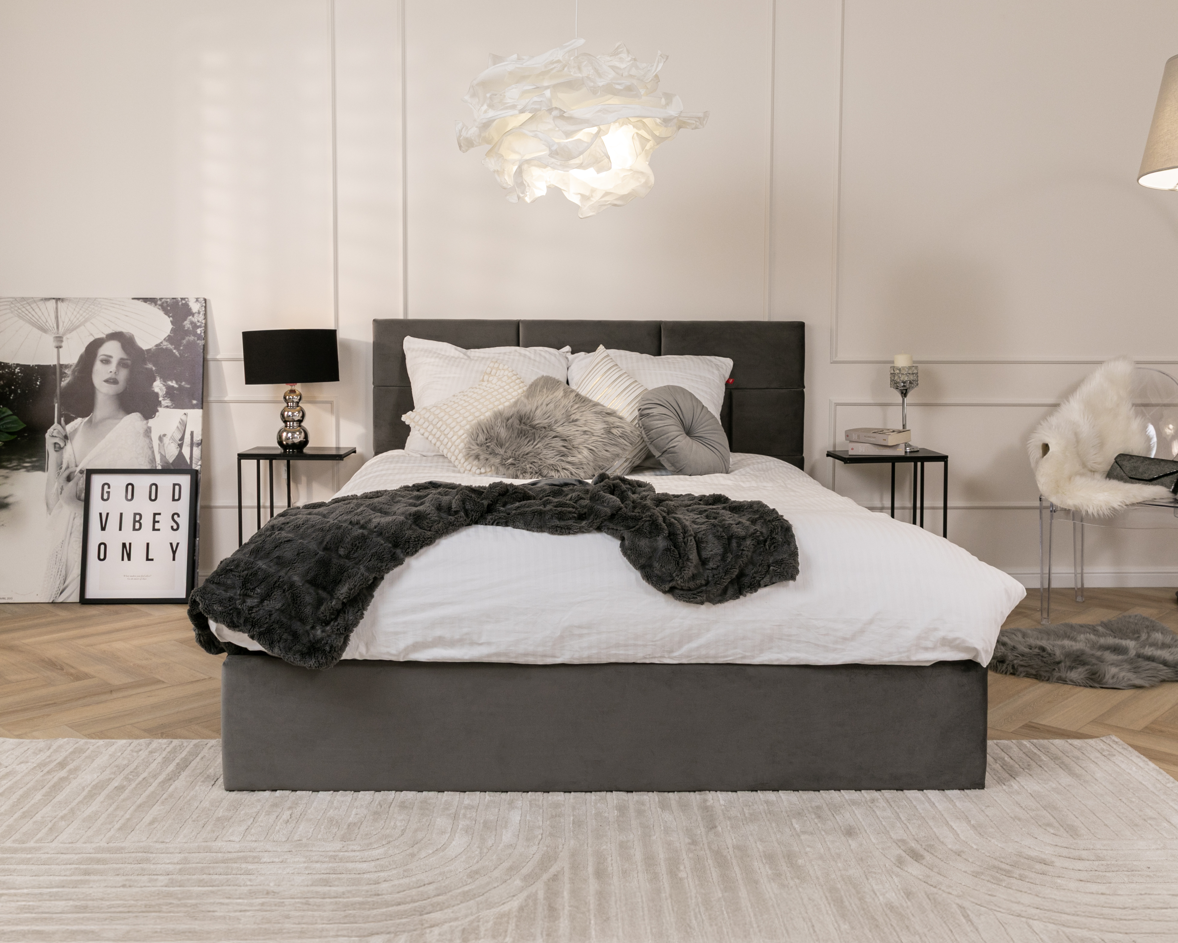 Čalouněná postel PASADENA PARIS 140x200 s kovovým roštem TMAVĚ ŠEDÁ