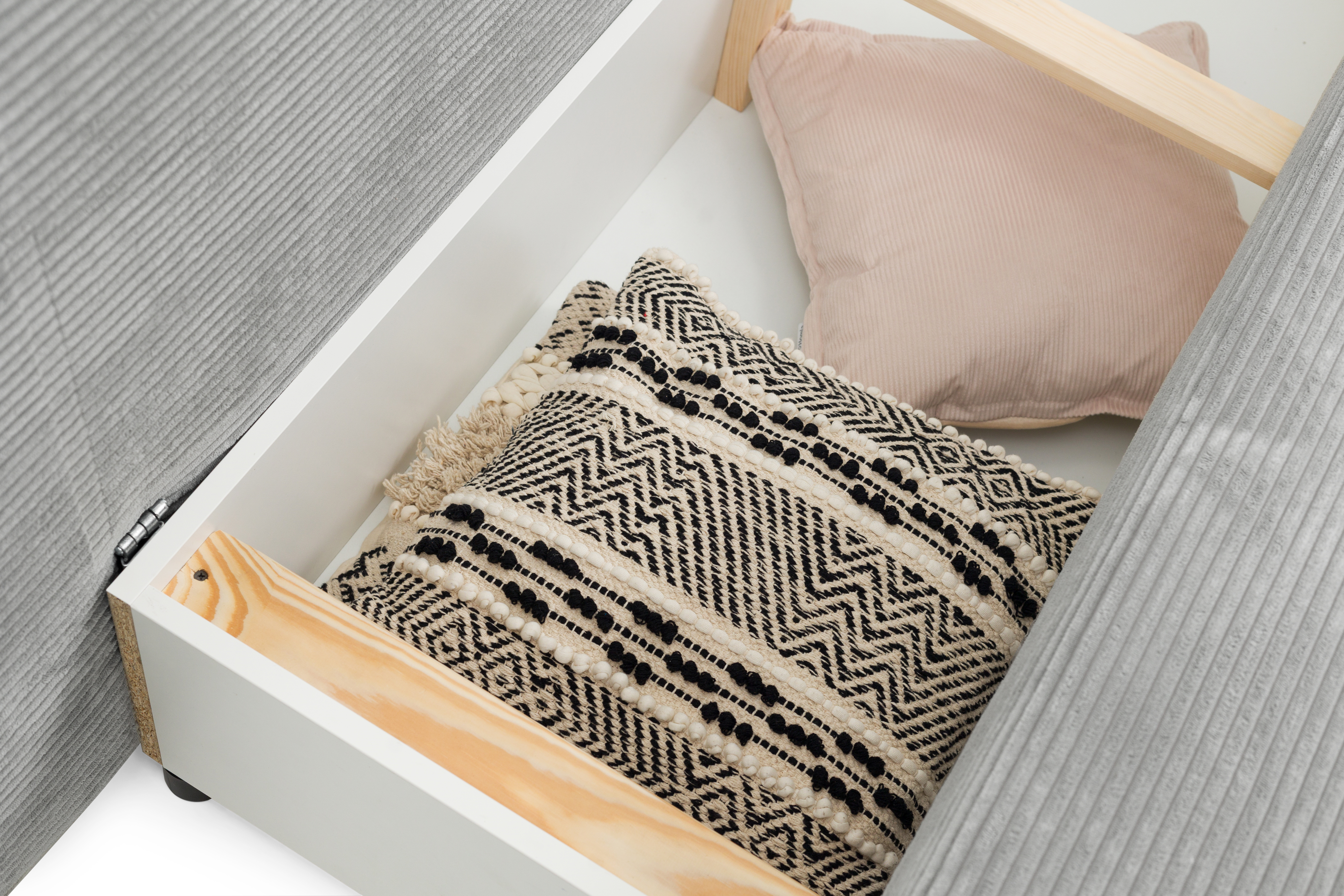 Rozkládací pohovka LINEA ŠEDÁ SZTRUKS 140x200cm