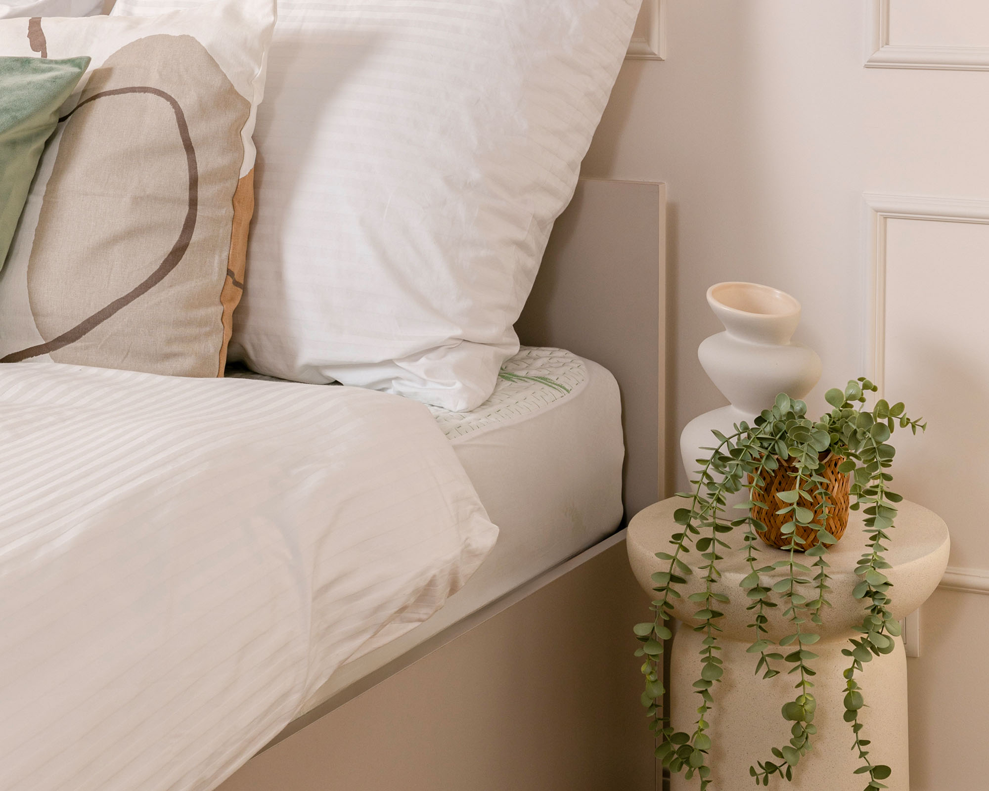 Postel PANAMA 140x200 s dřevěným zdvižným roštem BÉŽOVÁ